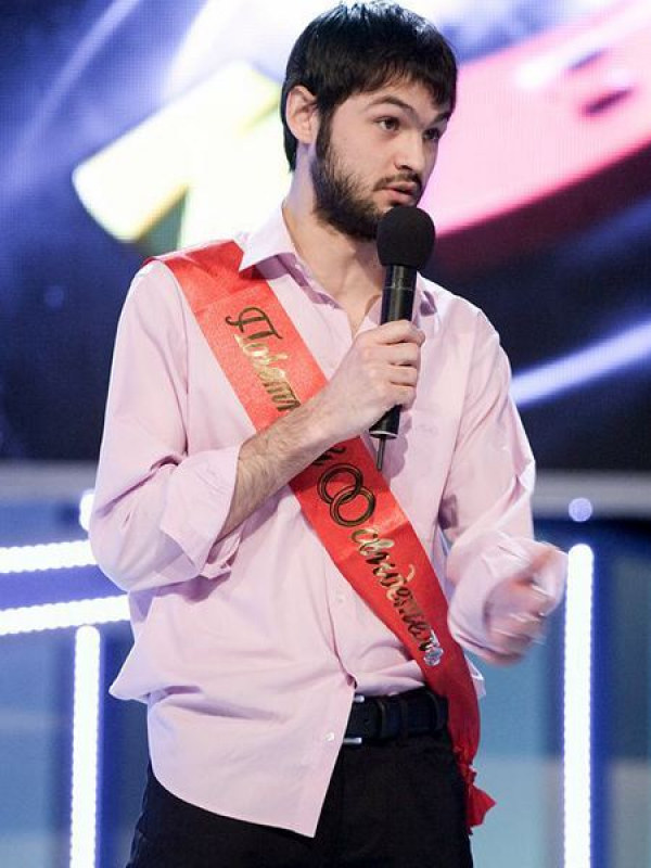 Начал карьеру с КВН
