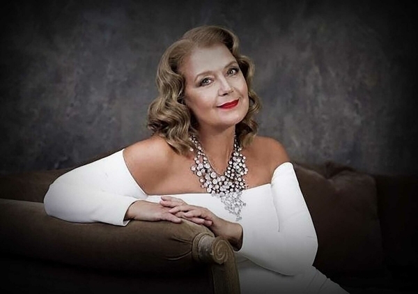 Ирина Алферова