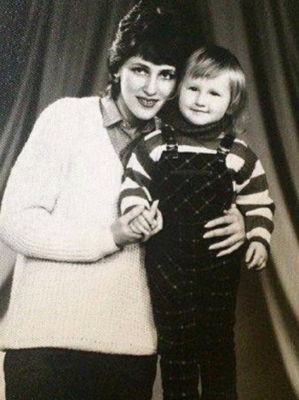 Первая жена Станислава Боклана Елена Дудич с дочерью Машей