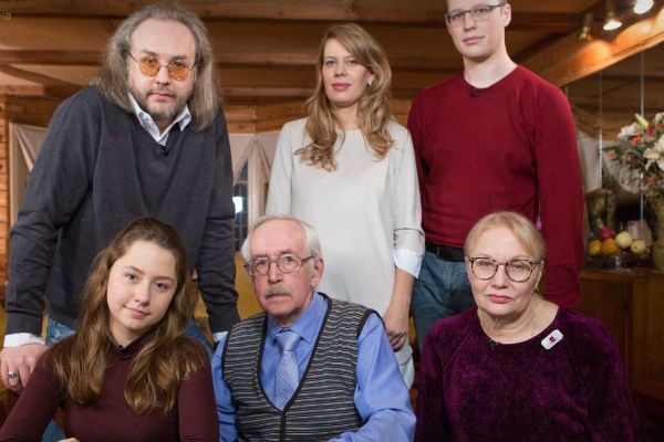 Семья Василия Ливанова