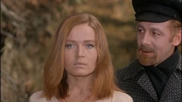 Людмила Чурсина в роли Олеси