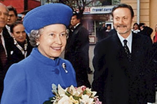 Елизавета II и Юрий Соломин